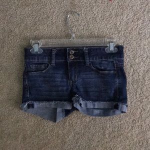 Low rise denim shorts